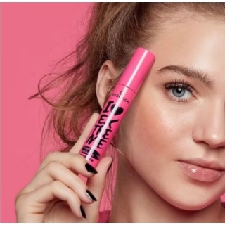 essence-mascara-crazy-volume-03